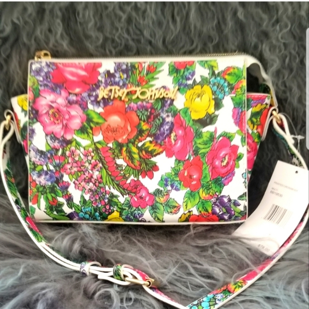 Spring Betsey Johnson Purse